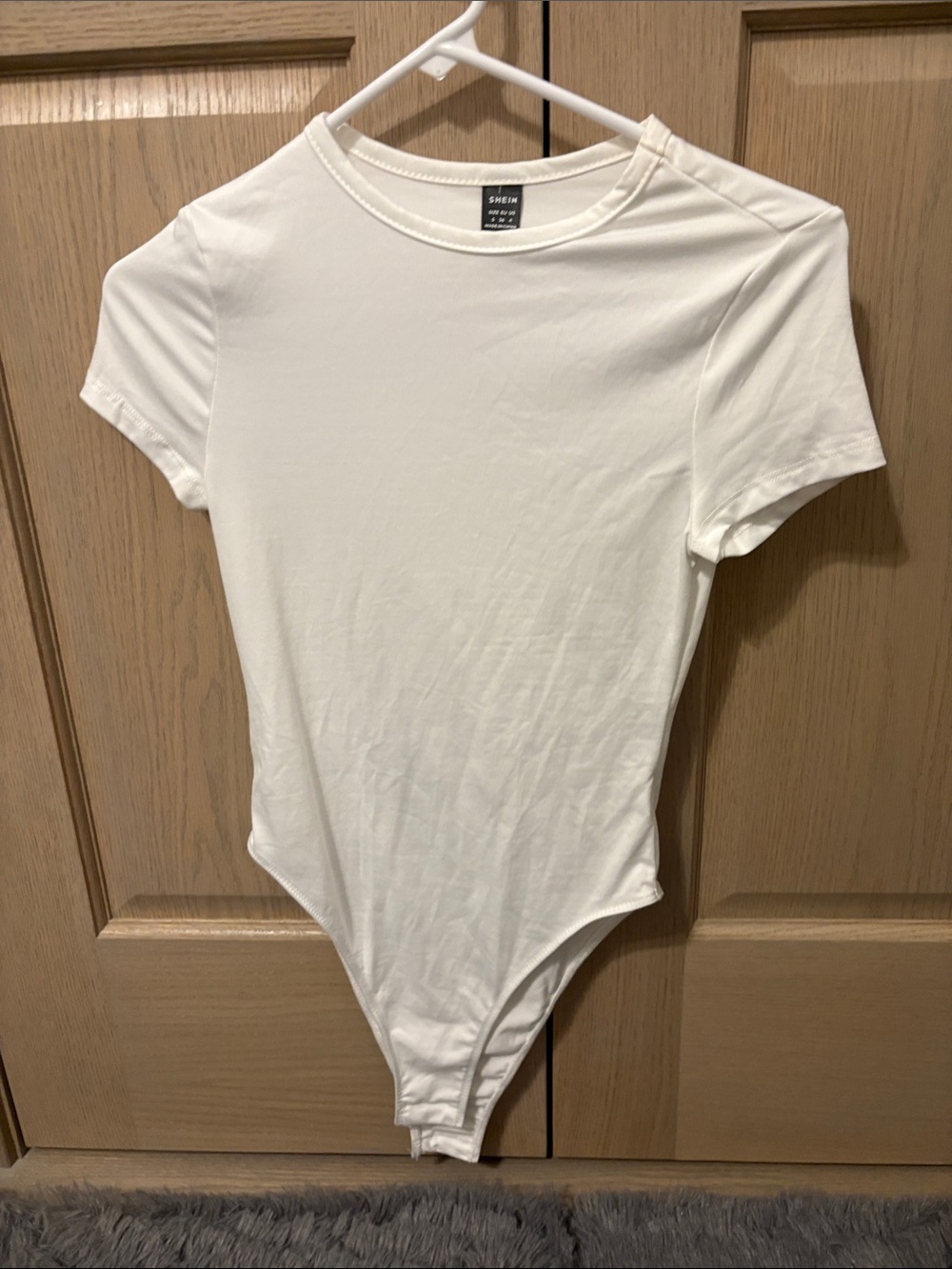 SHEIN White Short Sleeve Crew Neck Bodysuit